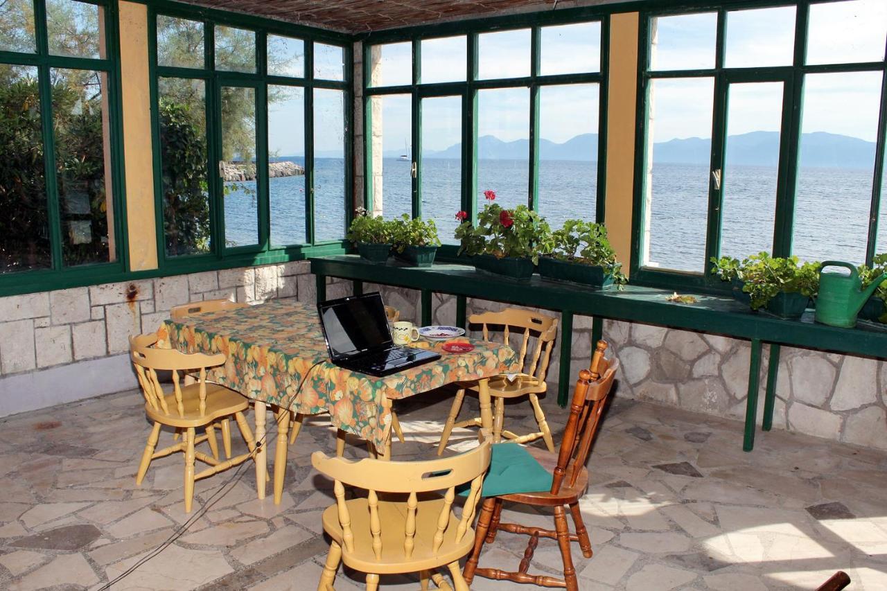 Apartments And Rooms By The Sea Sucuraj, Hvar - 4029 Ngoại thất bức ảnh