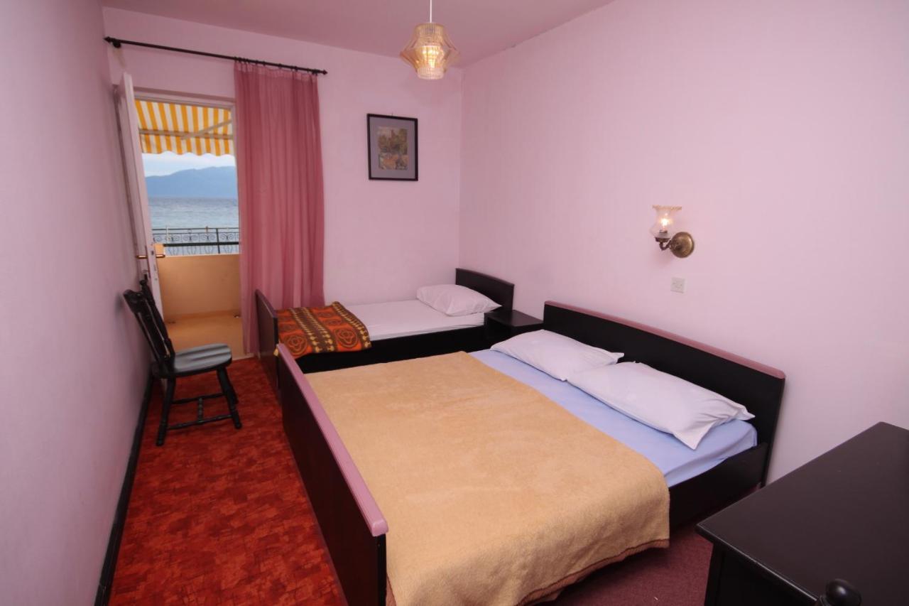 Apartments And Rooms By The Sea Sucuraj, Hvar - 4029 Ngoại thất bức ảnh