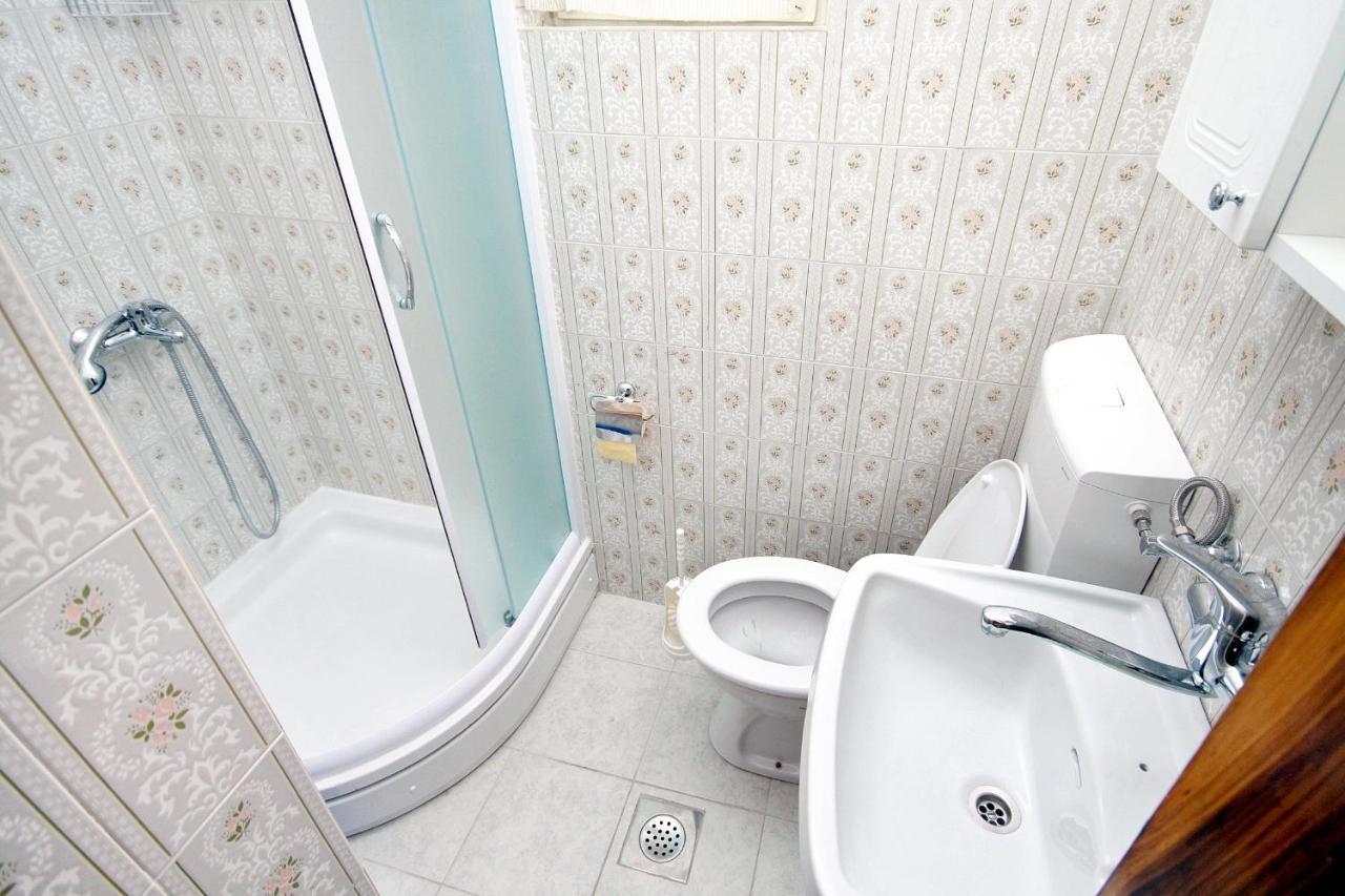 Apartments And Rooms By The Sea Sucuraj, Hvar - 4029 Ngoại thất bức ảnh